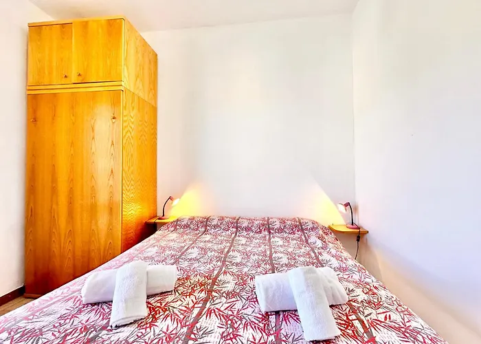 Hostdomus - Blue Wave Apartment