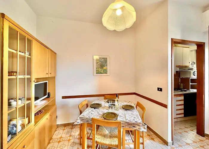 Hostdomus - Blue Wave Apartment